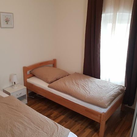 Ferienwohnung Liebeskummer Трабен-Трарбах Экстерьер фото